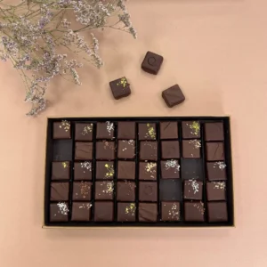coffret chocolat noel artisanal - adb68a0e c073 4732 8871 6008a7c92e76